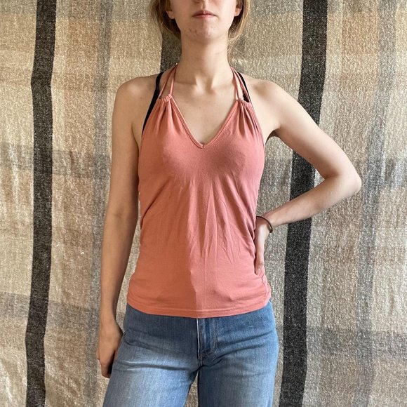 Me to We PacSun Peach Halter Top - Picture 2 of 6